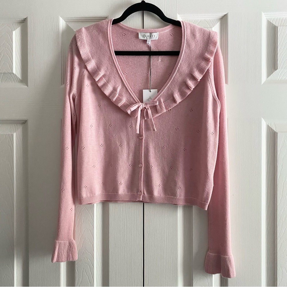 WAYF RUFFLE TRIM POINTELLE KNIT EYELET V NECK CROPPED CARDIGAN WHIMSICAL Pink M